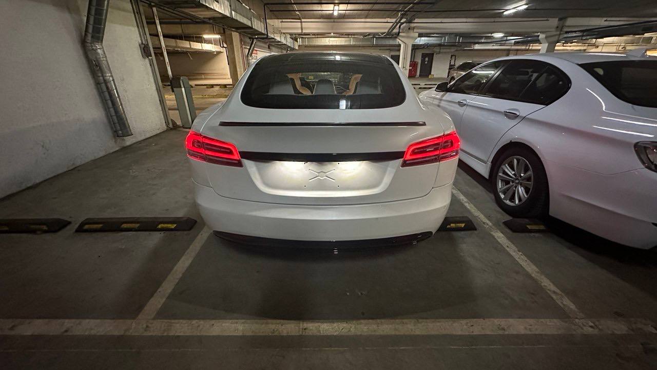 2016 Tesla Model S
