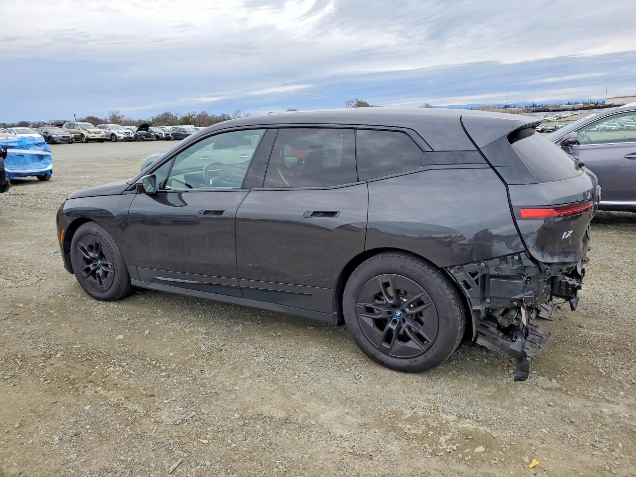  IX XDRIVE50